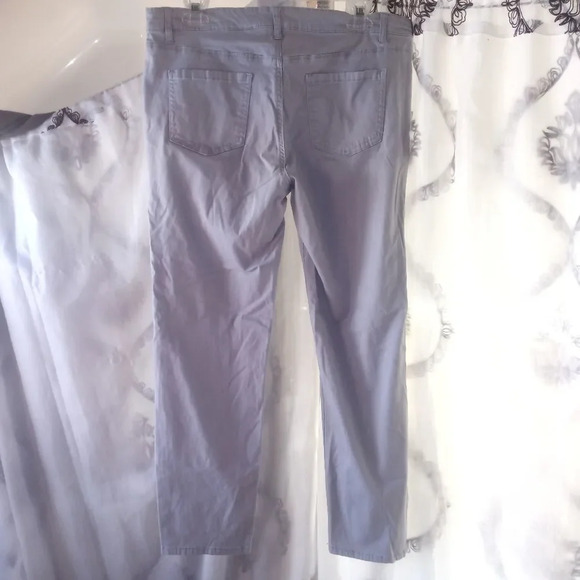 Buffalo mid-rise stretch skinny jeans size 12 (12/32). ( box H ) - Picture 2 of 5